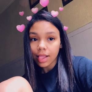 Meet your Posher, Sienna